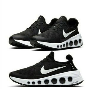 Nike CruzrOne Black White